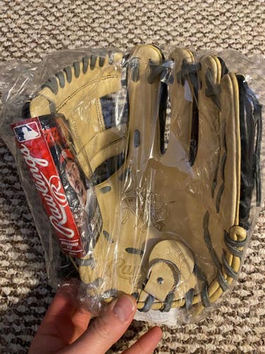 New Right Hand Throw Rawlings Heart of the Hide Baseball Glove 11.5"