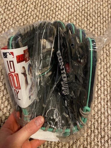 New Right Hand Throw Rawlings Heart of the Hide Baseball Glove 11.5"