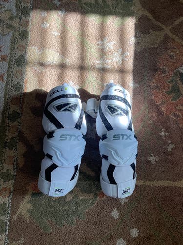 Large stx cell v arm pads