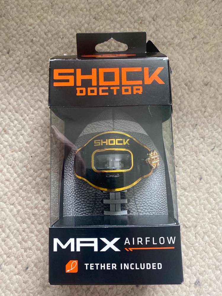 Shock Doctor 3D Gold Cross Max Airflow Mouthguard