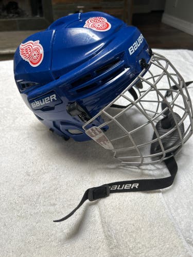 Used Youth Bauer  3000 Helmet