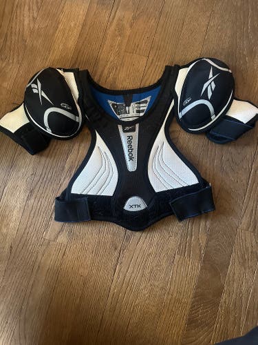 Used Small Reebok XTK Shoulder Pads