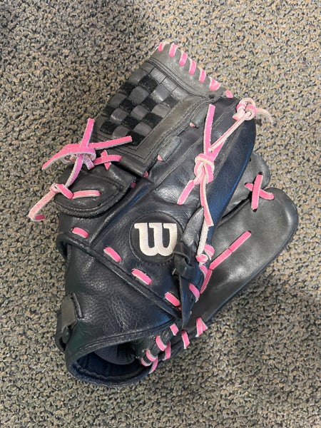 Wilson Tempest Softball Glove
