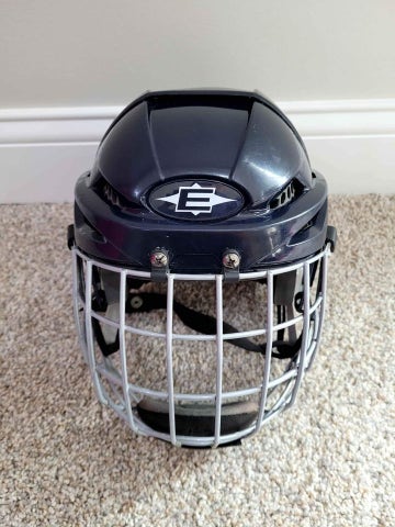 Used Easton S7 Stealth Medium w/ S13 stealth cage