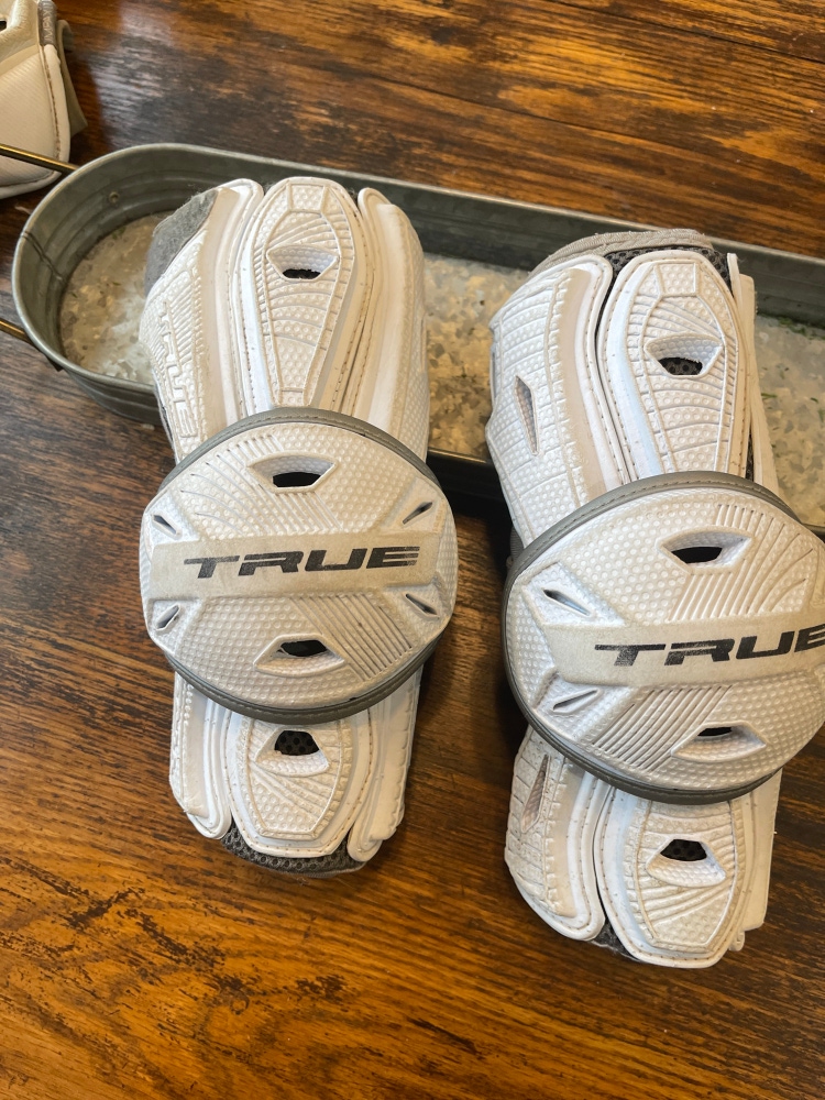 Large True Frequency Arm Pads