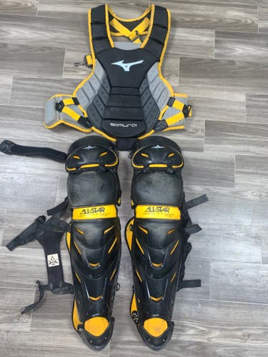 Used All Star System 7 Axis Catcher's Set