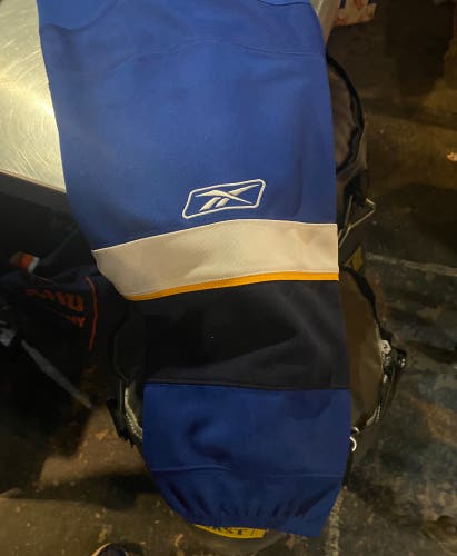 Blue New Large Reebok SX100 Socks