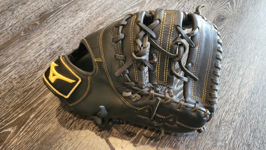 Used 2021 Mizuno Right Hand Throw First Base MVP Prime Baseball Glove 12.5"
