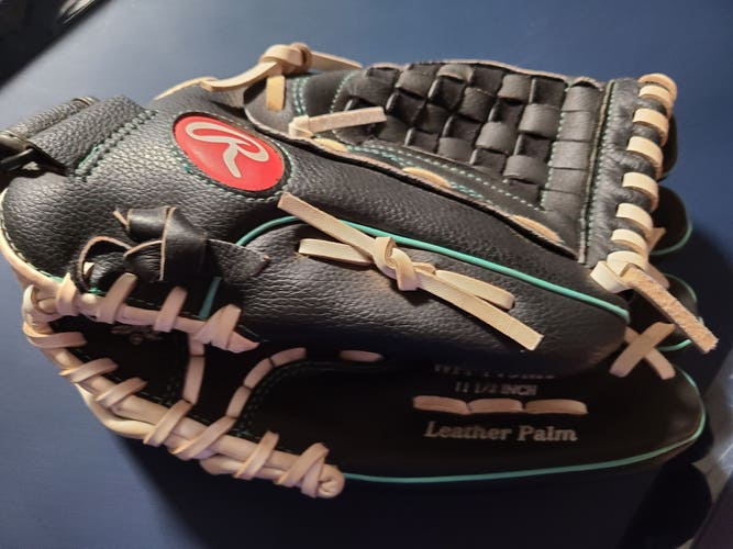 Used Rawlings Infield WFP115 Softball Glove 11.5"