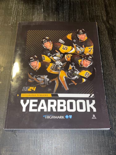 NHL Pittsburgh Penguins Yearbook 2023-2024 Souvenir Giveaway Brand New PPG Paint