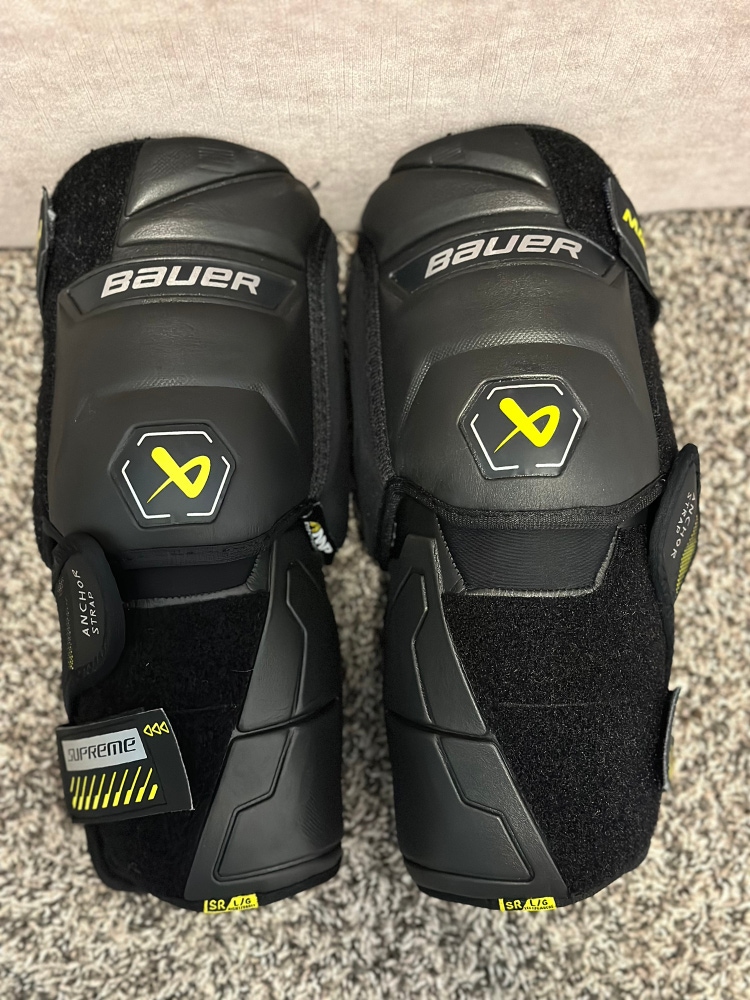 Used Large Bauer  Supreme Mach Elbow Pads