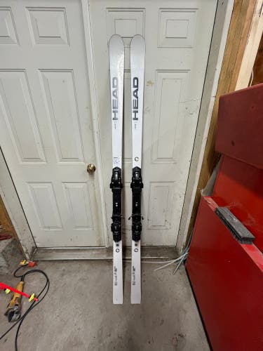 Womens FIS GS Skis with Bindings