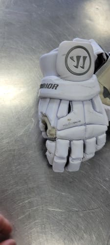 Warrior Used White Medium Lacrosse Gloves