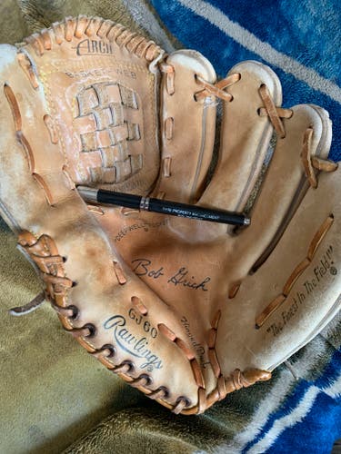 Used Rawlings GJ60 Hinged Pad Baseball Glove