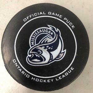 Mississauga Steelheads puck OHL
