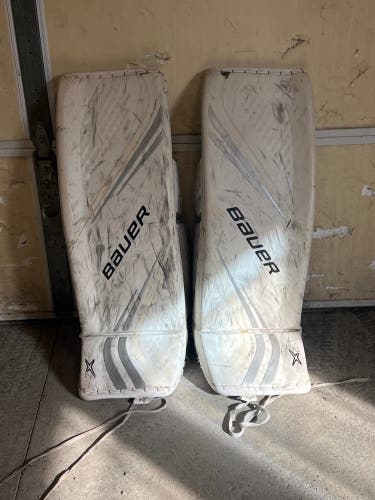 Large Bauer Vapor 2X Pro Goalie Leg Pads