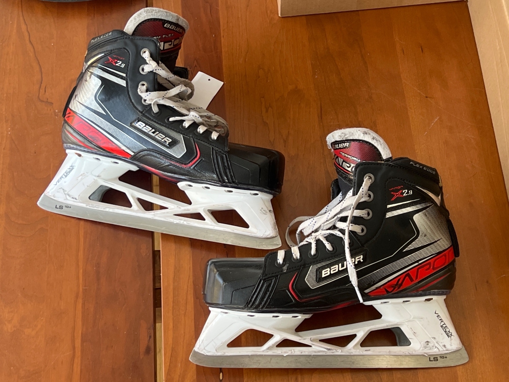 Used Bauer Regular Width 10 Vapor X2.9 Hockey Goalie Skates