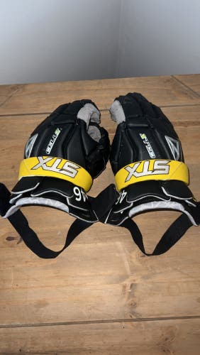 Used  STX Large Cell V Lacrosse Gloves