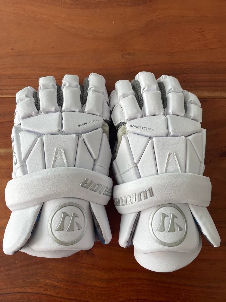 Used  Warrior Medium Evo 2022 Lacrosse Gloves