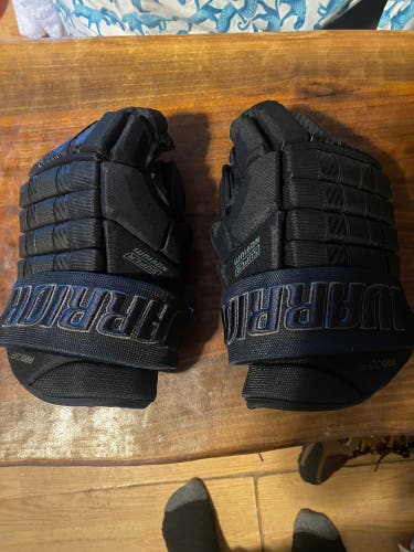 Warrior 13"  Super Novium Gloves