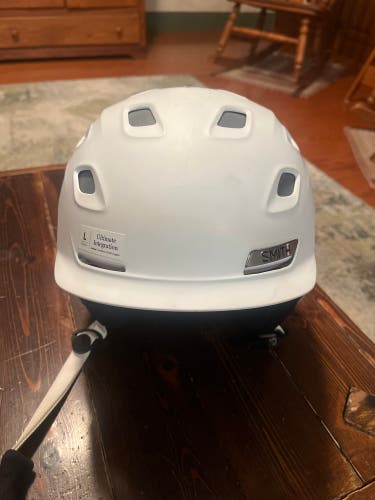 Large Smith Vantage Helmet