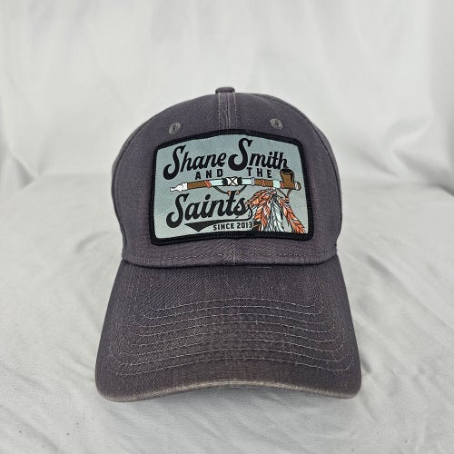 Shane Smith And The Saints Tribal Feather Pipe Fitted L/XL Mens Gray Hat Cap