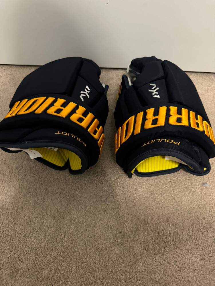 New Warrior AX1 Pro Gloves (14s)