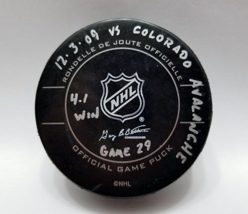 12-3-09 Pittsburgh Penguins vs Avalanche NHL Game Used Puck Fleury Win Crosby 2G