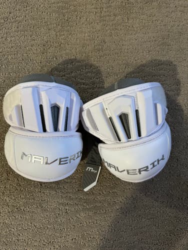 Used Extra Large Maverik Max Arm Pads