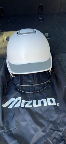 New  Mizuno Batting Helmet