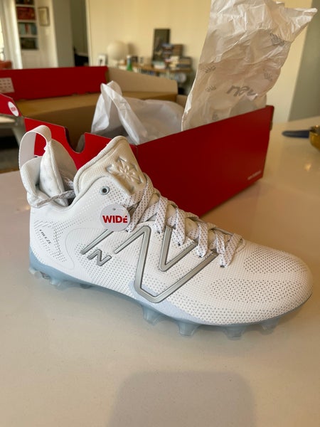 New Balance Freeze LX v4 - new in box Wide/2E