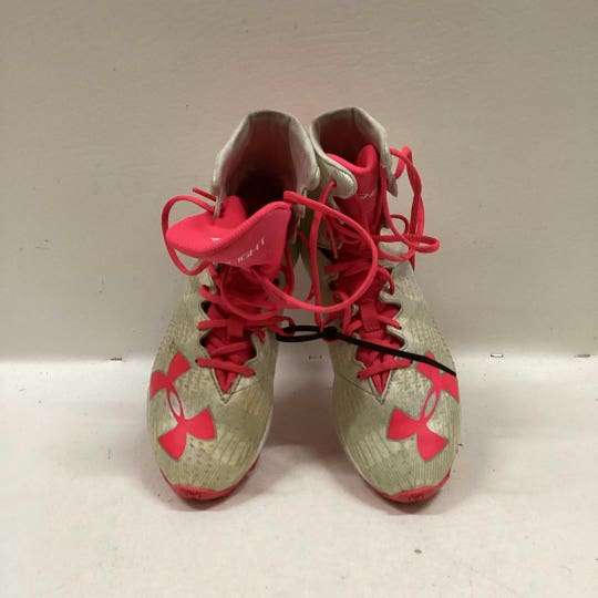 Used Under Armour Junior 04.5 Football Cleats
