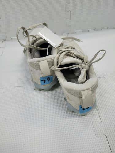Used New Balance Senior 7.5 Lacrosse Cleats