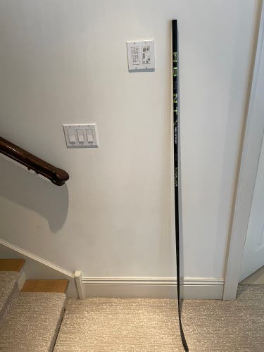 Senior Right Handed P92 Ag5nt Hockey Stick