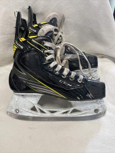 Junior size 3 CCM tacks 5092 ice hockey skates