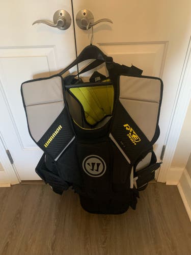 New Large/Extra Large Warrior Pro Stock Ritual X3 Pro+ Goalie Chest Protector