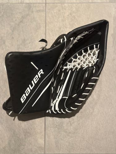 Bauer Vapor X2.7 Senior Goalie Glove