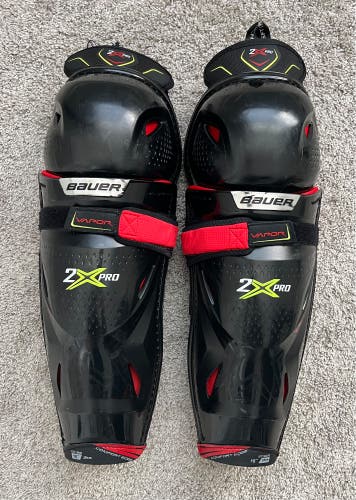 Used Bauer 15" Vapor 2X Pro Shin Pads