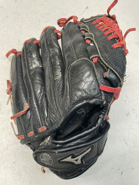 Used Mizuno Gpl1150d3 11 1 2" Fielders Gloves
