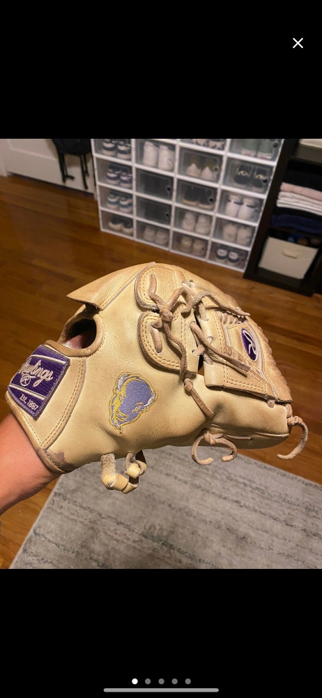 Used Pitcher's 12" Pro Preferred Baseball Glove