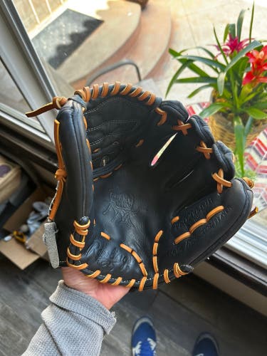 Infield 11.5" Heart of the Hide Baseball Glove