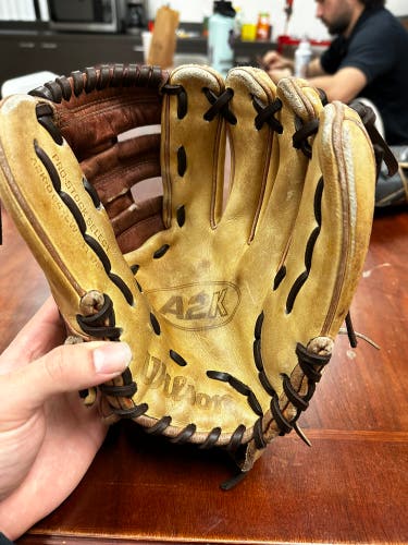 A2K 11.5” Infield Glove