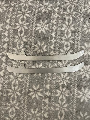 New CCM Stainless Size 221 mm Replacement Steel