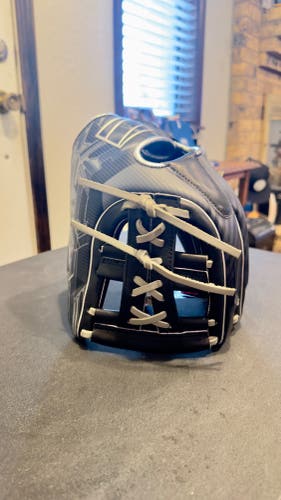 11.5 Rawlings REV1X REV204-32B  NWT (BEST OFFERS)