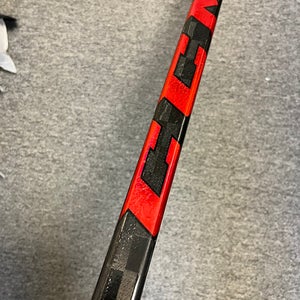 New Right Handed P28  JetSpeed FT4 Pro Hockey Stick