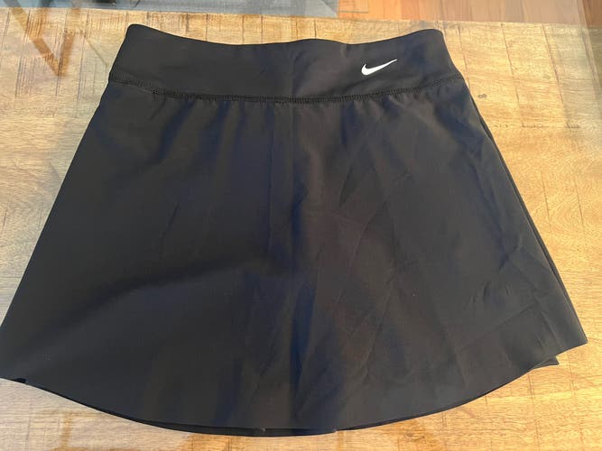 2 Nike one skort nwt