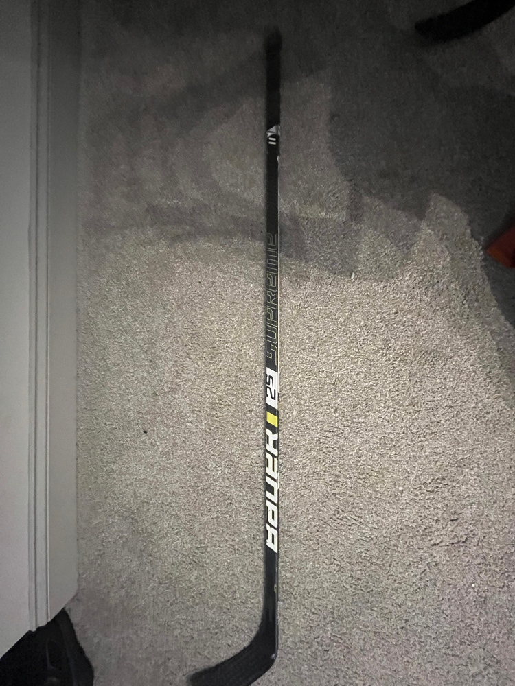 Used Right Handed P88 Supreme 2S Pro Hockey Stick