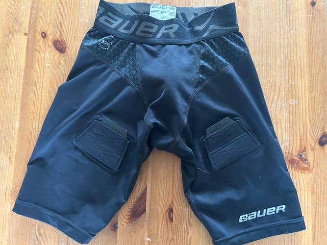 Bauer Jock/Shorts Youth Small Boys