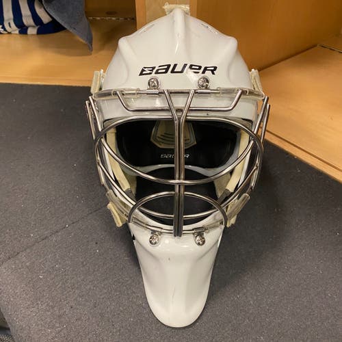 Senior Used Bauer 960 Goalie Mask Pro Stock