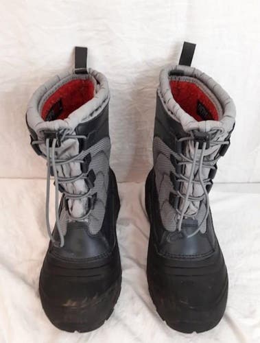 The North Face snow boots men’s 7
